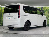 ☆全国のネクステージからお取り寄せが可能※!遠方の店舗に展示してあるクルマが気になる場合も、最寄りの店舗でご覧いただくことが可能です!是非私たちに要望をお聞かせください!※別途費用