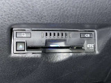 ETC車載器付きです。高速道路の料金所もスムーズに通過できます。