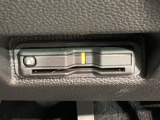 いまや快適なカーライフに欠かせないETCが付いています。