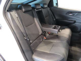 ゆとりある広々とした車内空間は、ドライブを始め買い物やレジャーなど、幅広く活躍します。一人でもみんなとでもお出かけを楽しみましょう!