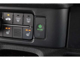 ECONボタンで低燃費モードに☆☆☆ECONスイッチを上手に使ってエコドライブ♪♪環境にもお財布にも優しい装備です☆☆☆