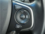 ◆アダプティブクルーズコントロール◆予め設定した車速内でクルマが自動的に加減速。前走車との適切な車間距離を維持しながら追従走行します。【LKAS】車線維持支援システムでステアリング操作を支援。