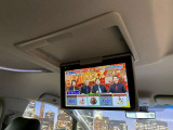 【フリップダウンモニター】付き☆後部座席に座りながら大画面でTVやDVDをお楽しみいただけます♪