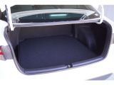 【トランク】 トランクルームはこんなに広々です。大きめの荷物も簡単に積めます。