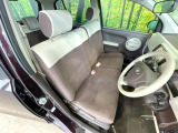 運転席シート廻りは使用感も少なく、良好な状態となっています。丁寧に使われていたことがよくわかりますね。
