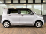 ■定期点検とオイル交換をセットしたプランもあり、プロに任せて愛車のコンディションを長く良好な状態に保てます。