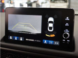 ◆バックカメラ◆リバースにするだけで映ります、後方の安全確認や、狭い駐車場での車庫入れ、雨の日や夜間など視界の悪い時に便利です!安全にバックする為には欠かせない装備です。