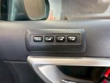 【運転席ポジションメモリー付パワーシート】ワンタッチで記憶させていたシートの前後・リクライニングはもちろん、シートリフターも備えます☆快適なドライブをお楽しみ下さい♪