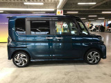 エンジンルーム、室内、クリーニング済みです。厳選したお車を屋内展示場にて展示中☆車両品質には自信がございます!ぜひ一度ご来店ください!!