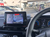 上空から見下ろしたような表示で車両感覚のつかみやすい『アラウンドビューモニター』に移動物検知警報(MOD)があり更に安心です。