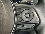 【レーダークルーズコントロール】ミリ波レーダーが車間距離を測って設定車速内で車速に比例した車間距離を保ちながら追従走行する装置で近づきすぎたときは自動でブレーキし、離れすぎたときには自動増速もする。