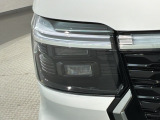 LEDヘッドライトは、点灯の瞬間から最大光量を発揮し、突然暗くなるトンネルなどでの安定感を高めます。