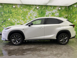 NX 200t Fスポーツ 