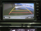 バックガイドモニターで、後方を確認しながら安心して駐車することができます。運転初心者も熟練者も必須の機能ですよ!