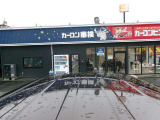 ルーフは他店のが反射するくらい綺麗です!