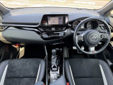 C-HR ハイブリッド 1.8 S GR スポーツ 