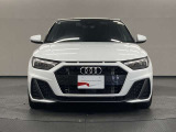 A1スポーツバック 25 TFSI Sライン 