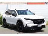 e:HEV RS・BLACK EDITION 2.0L e-CVT 4WD 艷のあるブラックで引き締めた、スポーティーなデザイン!
