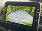【バックカメラ】駐車時に後方がリアルタイム映像で確認できます。大型商業施設や立体駐車場での駐車時や、夜間のバック時に大活躍!運転スキルに関わらず、今や必須となった装備のひとつです!