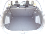 ◆定員乗車時のカーゴルームです。普段のお買い物の荷物やたくさんの収納が可能です。