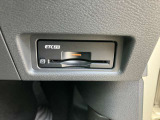 ◆ETC2.0◆ビルトインタイプでスッキリ♪高速道路の料金所で停まることなくスイスイ通過。ETC2.0では充実したETC機能に加えて、ITSスポットとの通信が可能で、次世代の運転支援サービスを受けることができます!