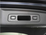 ◆予約クローズ機能付きパワーテールゲート◆キーや運転席のボタン、ハンズフリー機能など多彩なアクセスで自動開閉できます。