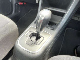 up!に搭載される5速ASGトランスミッションは、クラッチペダルのないマニュアル車(MT)車です。 ダイレクト感が楽しめます。