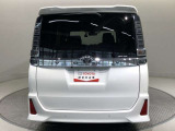 「バックフォルム」です。トランク・ラゲッジスペースには、多くの荷物を入れることが可能です。