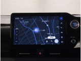 最近の主流ディスプレイオーディオです、スマホと繋いでMAP表示や音楽再生が出来ますよ♪