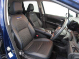 運転席からの視界もよくどなたがお乗りになられても運転しやすい車両になっていますよ