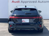 認定資格を持つテクニシャンにより入念なメンテナンスが施され、お客様のもとに。「Audiが2度認めたAudi」が高品質であることには、確かな理由があります。