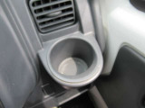 運転席サイドにドリンクホルダー付き♪♪