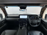 運転席周辺の様子です☆ オーディオ周りやメーター類の位置など、ご確認下さいね♪