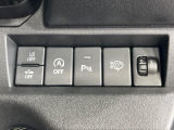 【クリアランスソナー】バンパーに付いたセンサーが障害物を検知!一定の距離に近づくとアラートで教えてくれます♪狭い駐車スペースや車庫入れ時も安心ですね☆