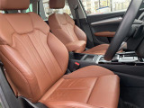 ◆LIBERALAは、輸入車選びの新たなスタイルを提案するインポート・セレクト・ブランドです。オーナー様となる方がクルマから直接感じる感性を第一にした、最良の一台との出会いをコーディネートいたします。