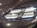 マトリックス LED ヘッドライト