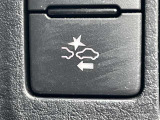 【セーフティセンス】前方の車両や歩行者を検知して、ブレーキ機能で危険を回避。もしもの時も安心ですね。