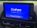 【メーカー純正9型ナビ】インテリアに溶け込むスタイリッシュな「専用設計」メーカーナビを装備♪視認性や操作性など基本性能にも優れ、より上質なカーライフをお楽しみいただけます。