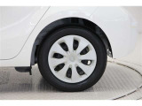 タイヤサイズ(175/65R15)です。