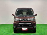 【当社専門スタッフがキレイにしてます】ダイハツ広島では展示前に当社中古車センターにてクリーニング!店舗でも定期的に洗車♪品質には自信があります!お気軽にご来店下さい
