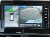アラウンドビューモニター搭載。上から見下ろしたように液晶に映るのでスムーズな駐車をサポートします。