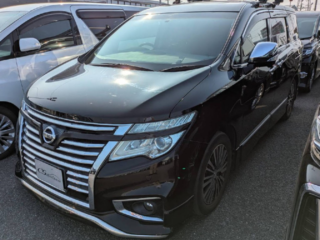 エルグランド3.5 VIP 4WDサンルーフ 黒本革 全周囲モニター