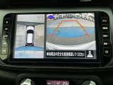アラウンドビューモニターは車庫入れの強い味方となってくれます。上から車を見下ろすように視ることで、駐車場枠内にビシッと真っ直ぐ停めれます!☆一度使ったらわかって頂けます☆