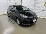 広々とした車内空間に優れた燃費性能。更にデザインも上質で人気のお車です!