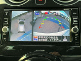 アラウンドビューモニターは車庫入れの強い味方となってくれます。上から車を見下ろすように視ることで、駐車場枠内にビシッと真っ直ぐ停めれます!☆一度使ったらわかって頂けます☆