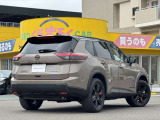 エクストレイル 1.5 ロック クリーク e-4ORCE 4WD 