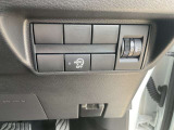 運転席から操作できます。