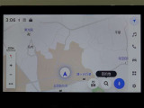 ナビゲーション付き。タッチパネル式で使いやすく、お出かけもラクラクです。