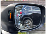 ■リヤビークルディテクション(左右後方からの車両をドアミラーの一部が点灯し、ドライバーに教えてくれます)