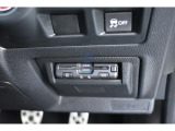 ETCは運転席インパネ右下に専用カバーによって埋め込まれています。